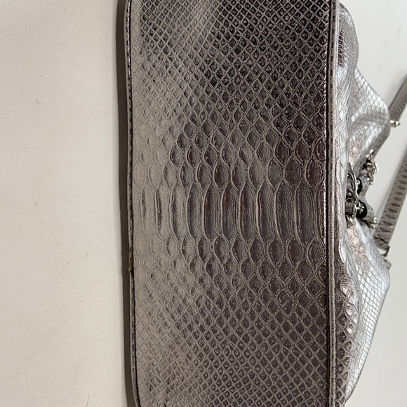 Michael Kors Silver Reptile Drawstring Bag - Picture 6 of 14